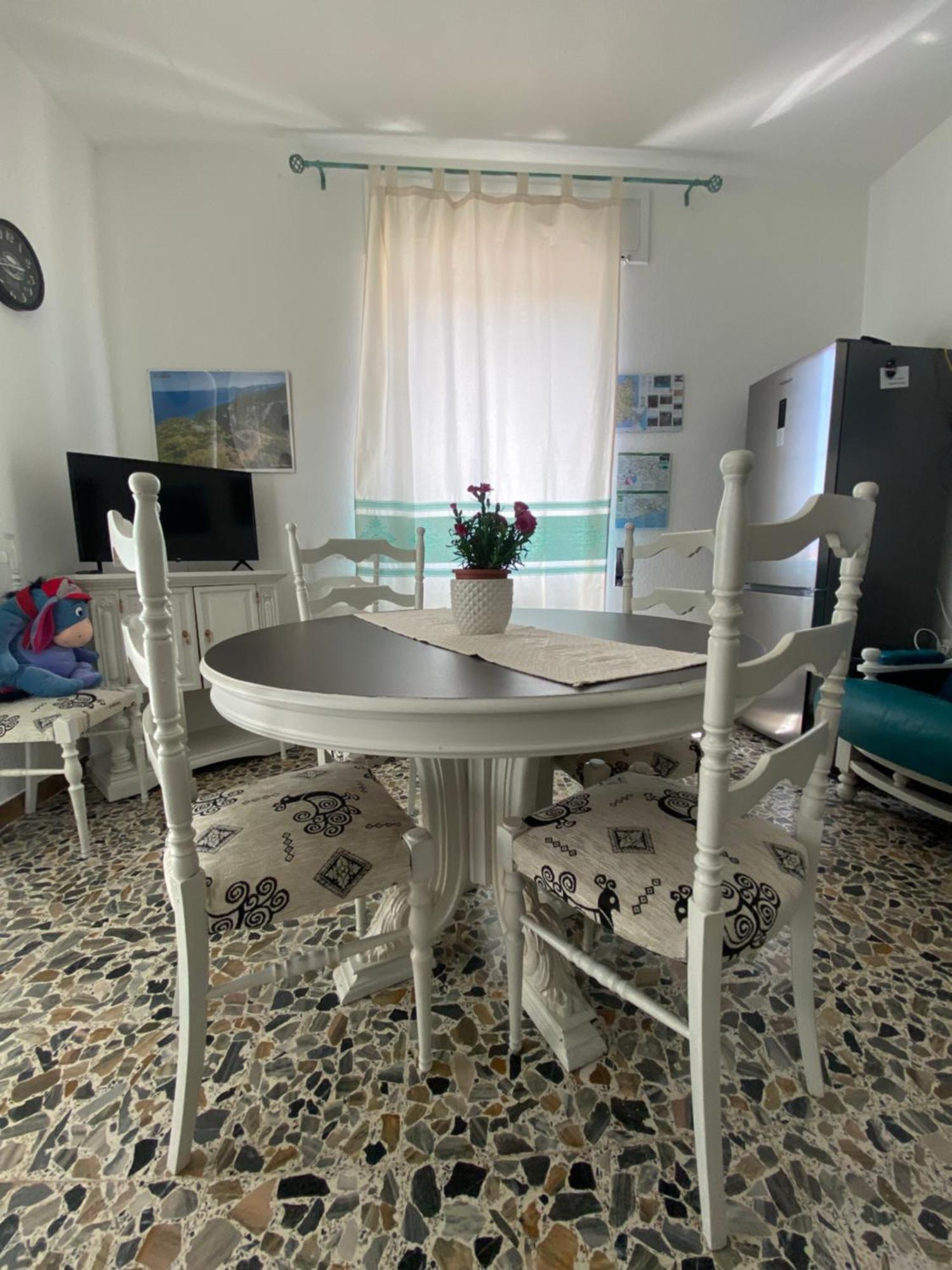 Montes Apartment Dorgali Exterior photo